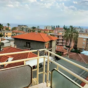 Appartamento Attico Con Vista Mozzafiato, Bordighera